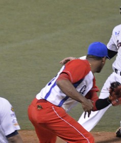 Serie del caribe dia6 Cuba vs Venezuela11